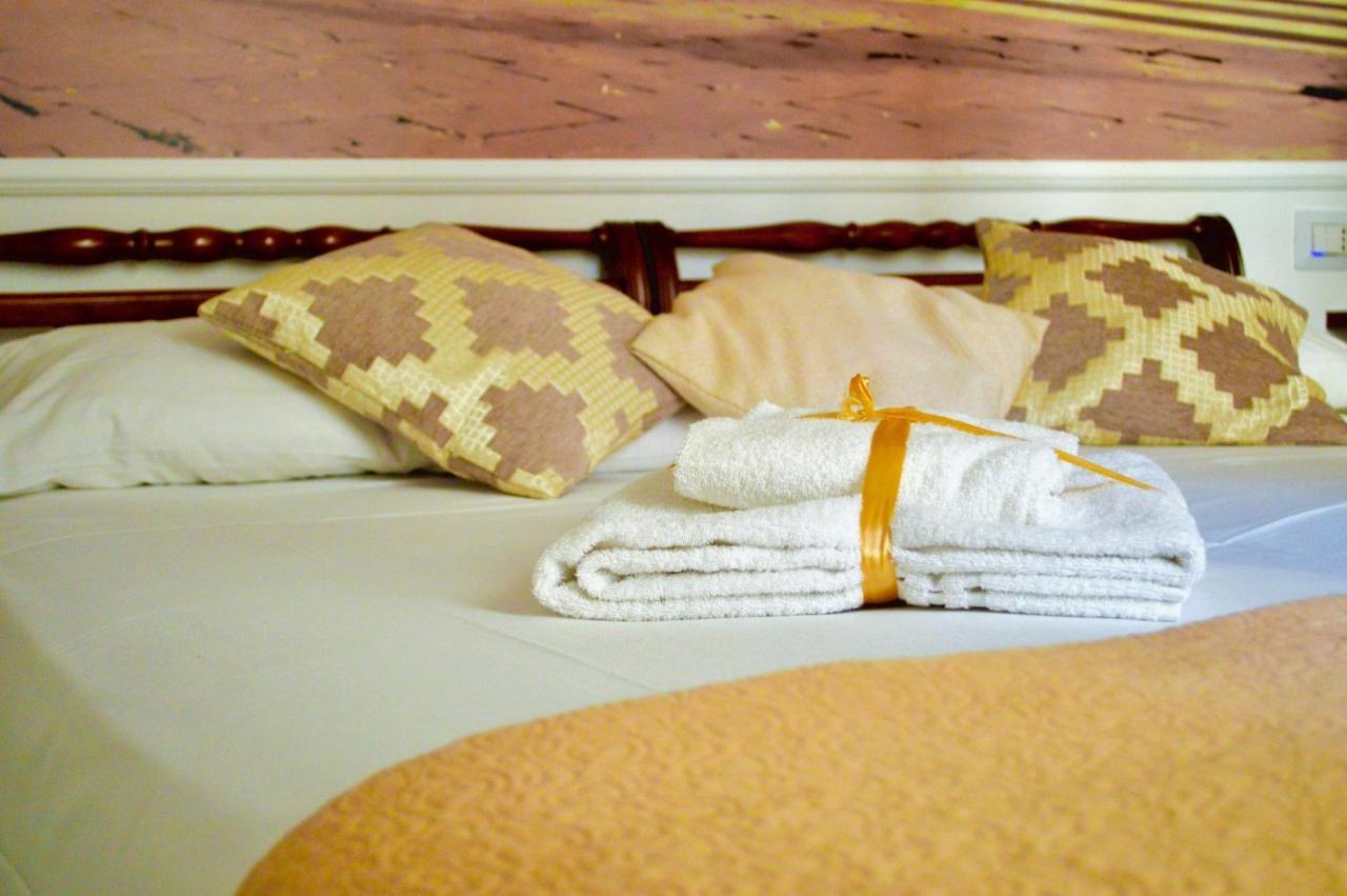 Guest House Maria โรม ภายนอก รูปภาพ