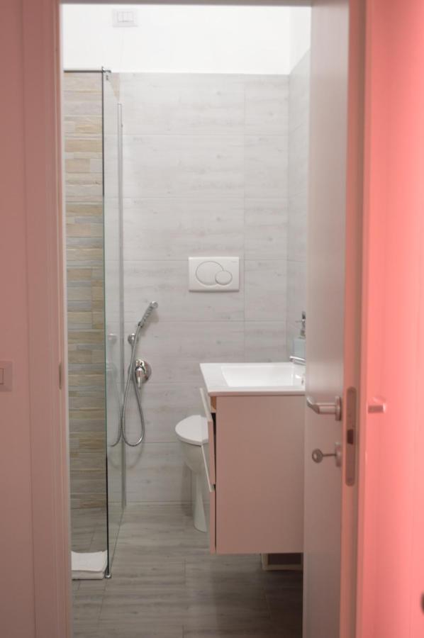 Guest House Maria โรม ภายนอก รูปภาพ